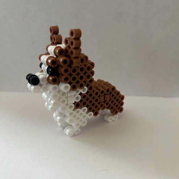 3D Perler Bead Figurine of a Corgi - Picture 3 of 3